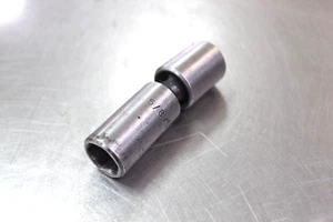 MAC Tools USA 1/2" Dr SAE 5/8" Swivel Universal Impact Socket VUP206D - Picture 1 of 1