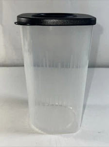Tupperware Vintage Fresh N Cool Refrigerate Container Storage Black Seal 1.5l - Picture 1 of 7