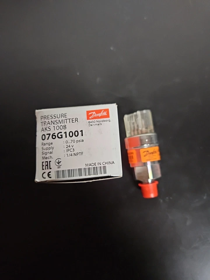 Danfoss AKS1008  076G1001Pressure Transmitter - Image 1 of 4