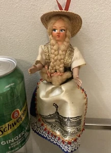 Vintage Made in Italy "Firenze" Traditionally Dressed Female Doll Italian 6.5 In - Picture 1 of 4