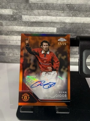 Ryan Giggs Auto 17/25 Topps Chrome Deluxe Manchester United set. - Image 1 of 4