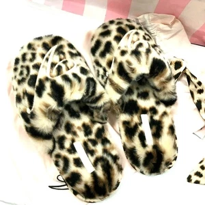 Victoria's Secret Faux Fur Slippers Animal Print Leopard Large (9/10) NWT - Picture 1 of 5