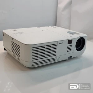 NEC DLP Projector Ideal for Streaming & TV Shows 3000 ANSI 3D Ready 1080i HDMI - Foto 1 di 12