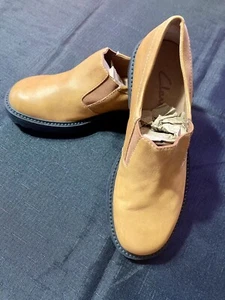 Clarks Women’s Loafers Size 6 - Picture 1 of 6