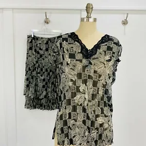 Emma James Skirt Suit Womens Petite 14 Black Tan Granny Square Print Crochet - Picture 1 of 8