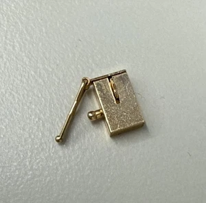 Reggiseno Effy Oro Giallo 14k Scatola Design 8,0 X 5,0 mm Chiusura Chiusura Trovata - Foto 1 di 5