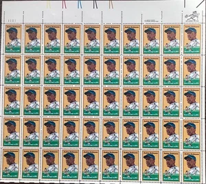 Full Sheet of 20 Cent 1982 Jackie Robinson Stamps SC# 2016 MNH - Picture 1 of 1