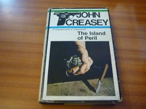 THE ISLAND OF PERIL BY JOHN CREASEY HARDBACK EDITION DEPARTMENT Z ADVENTURE - Picture 1 of 12