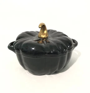Smith & Clark Ironworks Black Enameled Pumpkin Cast Iron 2 QT Dutch Oven. - Picture 1 of 18