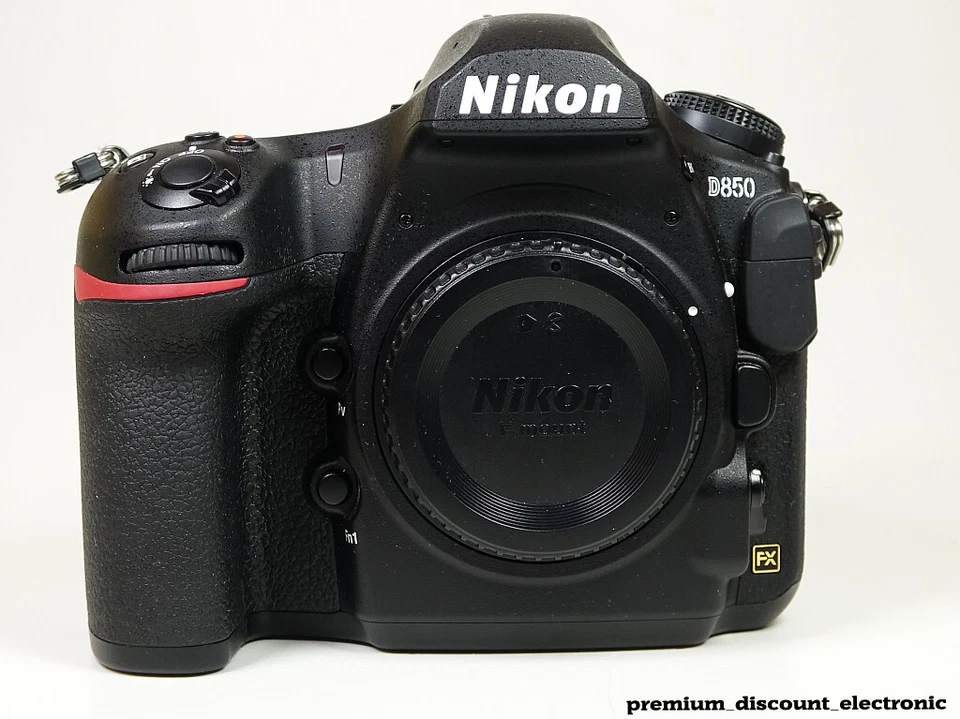 Nikon D850 Digitalkamera Vollformat Kamera 6.490 Auslösungen "WIE NEU" - Bild 1 von 1