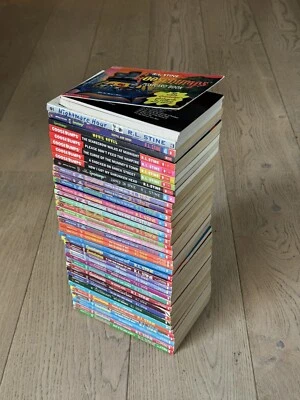 Vintage Goosebumps 39 x Books Bundle Lot - R.L. Stine 90s Edition + Postcard Bk - Image 1 of 4