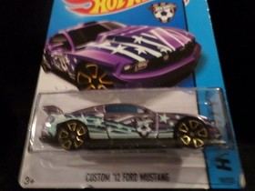 HW HOT WHEELS 2014 HW CITY #18/250 CUSTOM '12 FORD MUSTANG HOTWHEELS PURPLE VHTF