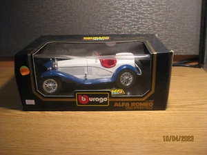 1/18 1932 ALFA ROMEO 2300 SPYDER IN IN WHITE OVER BLUE BY BURAGO # 3008 - Picture 1 of 19