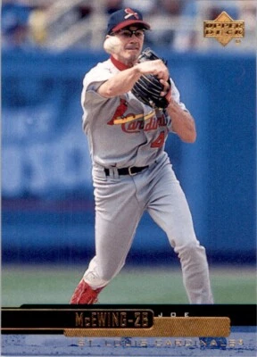 2000 Upper Deck Joe McEwing St. Louis Cardinals #214 2101 - Image 1 of 2
