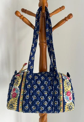 VERA BRADLEY DUFFEL СТИЛЬ ДАМСКАЯ СУМКА MAISON СИНИЙ НА ПЕНСИИ ОТЛИЧНОМ СОСТОЯНИИ - Изображение 1 из 4