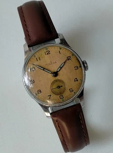 Orologio Pobeda 2602 Modello 81CHN Quadrante Rame Vintage Originale Sovietico 2 MChZ 1955 - Foto 1 di 11
