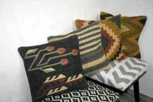 Vintage Multicolor Cushion Cover 18" Kilim Wool Aztec Moroccan Turkish Pillow - Foto 1 di 10