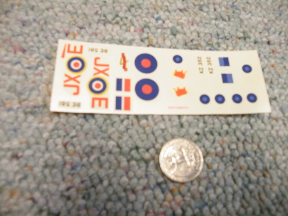 AMT  decals 1/72 Hawker Hurricane  M13 - Image 1 of 1