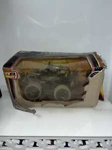 New Bright JK Jeep Dune Mud Slinger Boxed 1:10 RC Box A Little Tatty - Picture 1 of 11