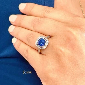 14k white gold simulated cushion blue sapphire and diamonds engagement ring 2.50 - Picture 1 of 11