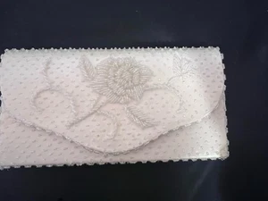 Vintage Silvercraft Beaded Clutch Purse White Satin Handmade Hong Kong - Picture 1 of 5
