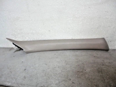 Passenger Windshield Pillar Trim Mazda 626 98 99 00 01 02 — 第 1/2 张图片