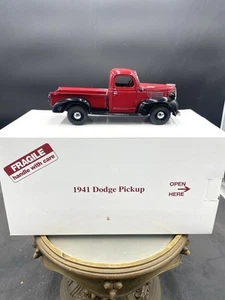 Danbury Mint 1941 Dodge Pickup Series WC Half-Ton Truck Red/Black 1/24 w/Box - Picture 1 of 6