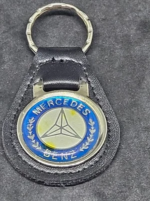 RARE VINTAGE 1970S LIGHT BLUE MERCEDES - BENZ CAR Leather Key Chain Ring Fob - Image 1 of 4