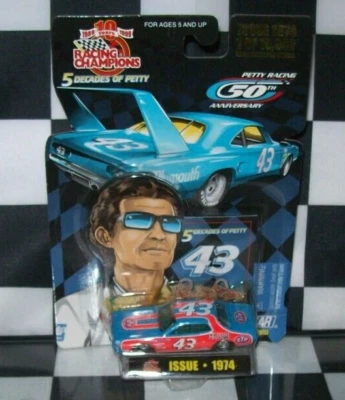 RICHARD PETTY #43 1974 NASCAR RACING CHAMPIONS 1/64 DIECAST CAR 19,043 MADE - Image 1 of 3