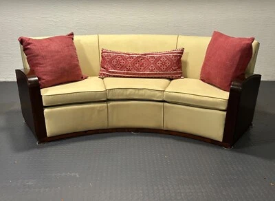 Sofá curvo Art Deco europeo raro y elegante de los años 30 - una pieza llamativa atemporal Foto 1 de 4