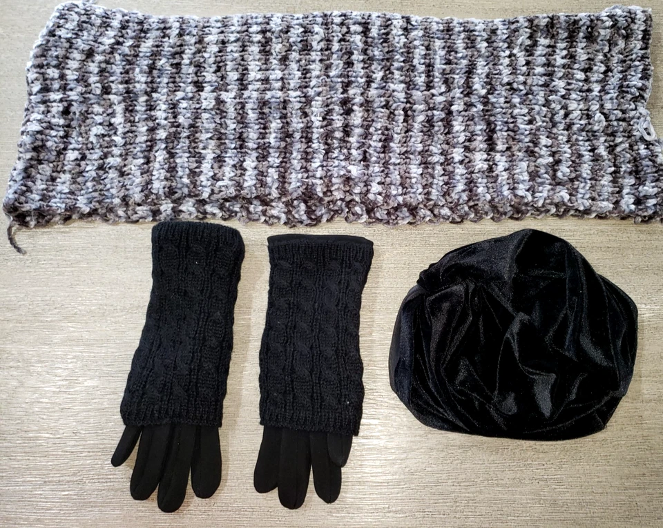 女士黑色天鹅绒土耳其风格帽子新手套双层针织围巾 — 第 1/1 张图片