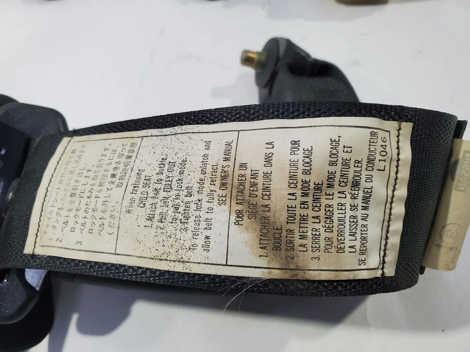 Cinturón de seguridad delantero usado se adapta a: Nissan 240sx 1995 grado A Foto 1 de 4