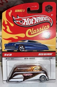 HOT WHEELS CLASSICS Series 5  #19 Deco Delivery Special Paint 2008 - Picture 1 of 5