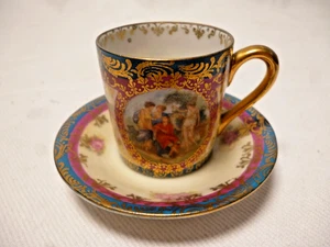 Erdmann Schlegelmilch Jugendstil Mokkatasse antike Szene kleine Röschen - Picture 1 of 7