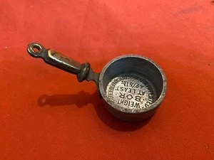ANTIQUE SAUCEPAN MINIATURE ALUMINIUM PAN SALESMAN ADVERTISING BOR PATENT - Picture 1 of 6
