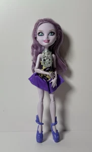 Ever After High Kitty Cheshire Book Party Puppe Lila Schuhe Guter Zustand - Bild 1 von 3