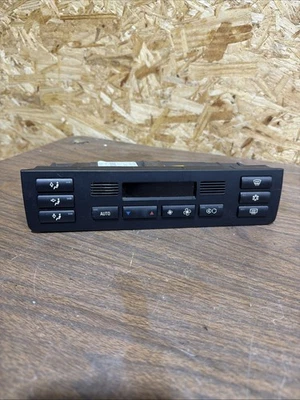 2001 - 2006 宝马 E46 330ci M/T Coupe 前交流控制暖通空调开关仪表板 — 第 1/4 张图片