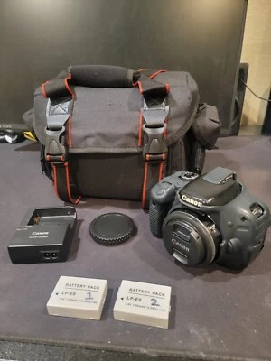 Cámara digital Canon EOS Rebel T3i 18 MP SLR EF-S 24 mm f/2,8 con bolsa paquetes de baterías Foto 1 de 4