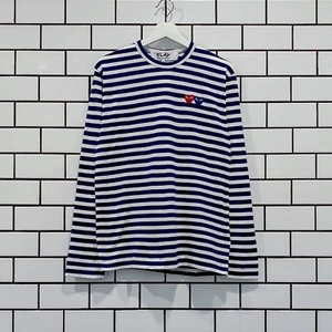 COMME DES GARCONS CDG PLAY DOBLE CORAZÓN RAYAS LS AZ-T228-051-1 - Imagen 1 de 1
