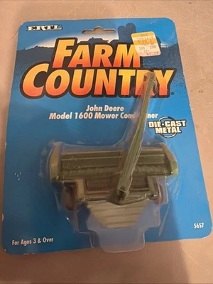 ERTL 1/64 Scale John Deere Farm Country Model 1600 Mower Conditioner - Image 1 of 3