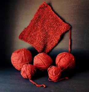 Handgefertigtes terrakotta rotes Band Garn Lot - 5 Knäuel + Strickprobe, 28,8 Unzen - Bild 1 von 12
