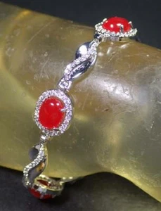 White Gold Plate Red JADE Cabochon Bead Bangle Bracelet Diamond Imitation 100362 - Picture 1 of 7