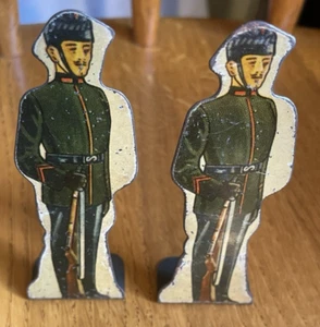 2 Vintage Marx #10 Kings Royal Rifle Corp.(Green Coats) 1930's - Picture 1 of 5