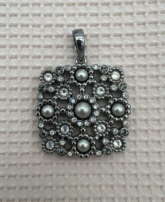 Org. Pierre Lang Anhänger RU, Perlen - Bild 1 von 2