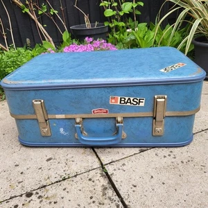 Vintage Blue Letholite 1960βs Medium Suitcase - Made In New Zealand - Picture 1 of 15