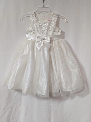 Vestido formal Nannette para niña pequeña. Talla 18 Mos. Lentejuelas Encaje Hermoso! Usado en excelente estado Foto 1 de 4