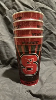 Juego de 4 vasos de plástico apilables NC State Wolfpack Foto 1 de 3
