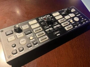 Denon DN-HC1000S Serato DJ Pro MIDI Controller - Picture 1 of 5