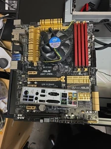 Scheda madre Asus Z87 Pro ATX usata wifi go con CPU Core i7-4770K + 32GB di RAM  - Foto 1 di 22