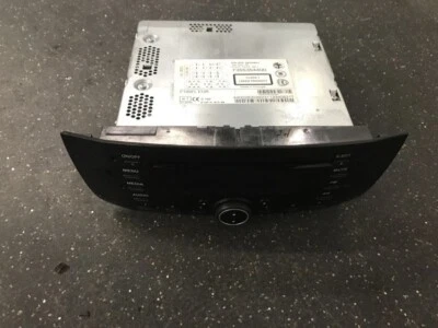 RADIO Fiat Punto Evo (199) 2012 7355354400 / 28302823 - Imagen 1 de 4